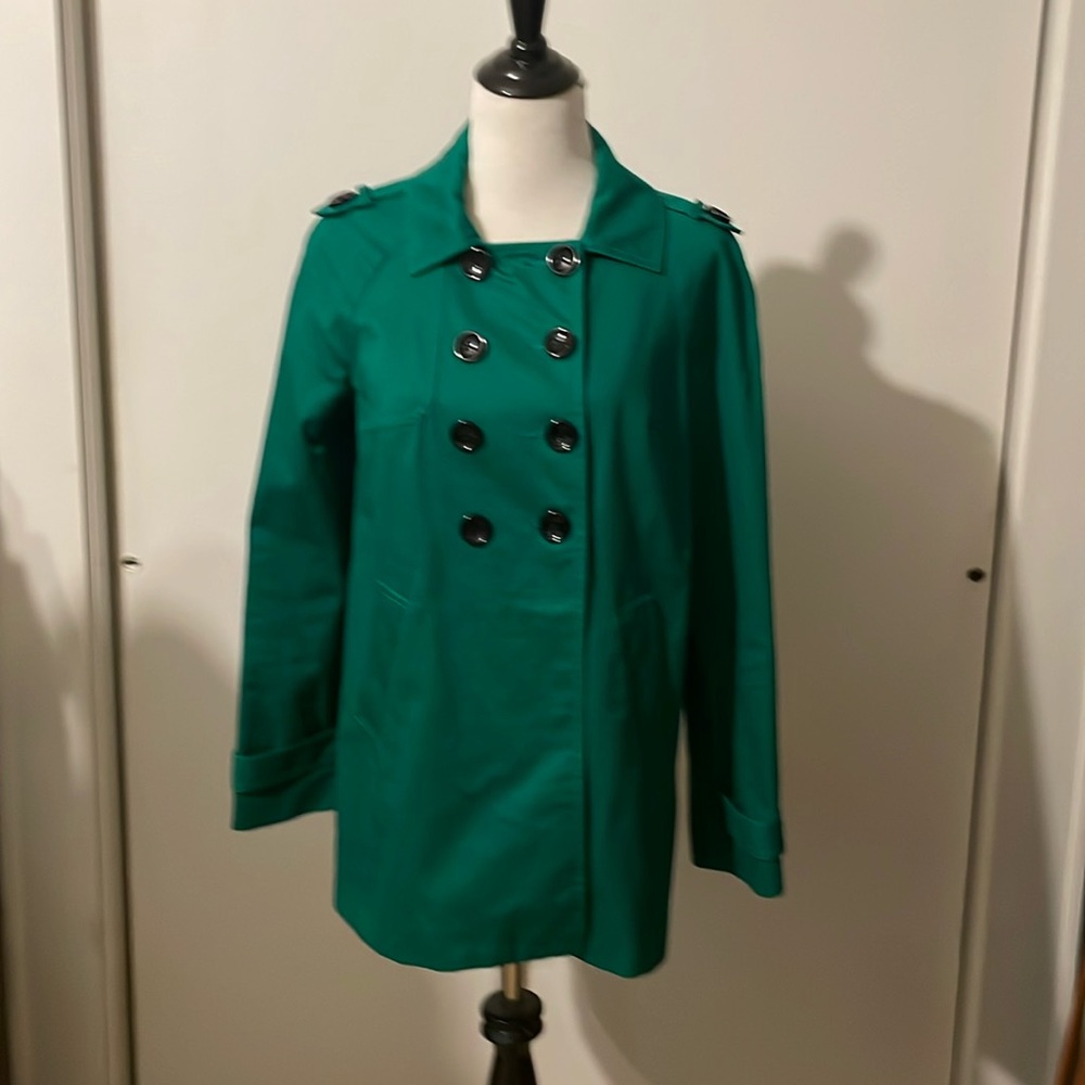 Daisy Fuentes Green Jacket